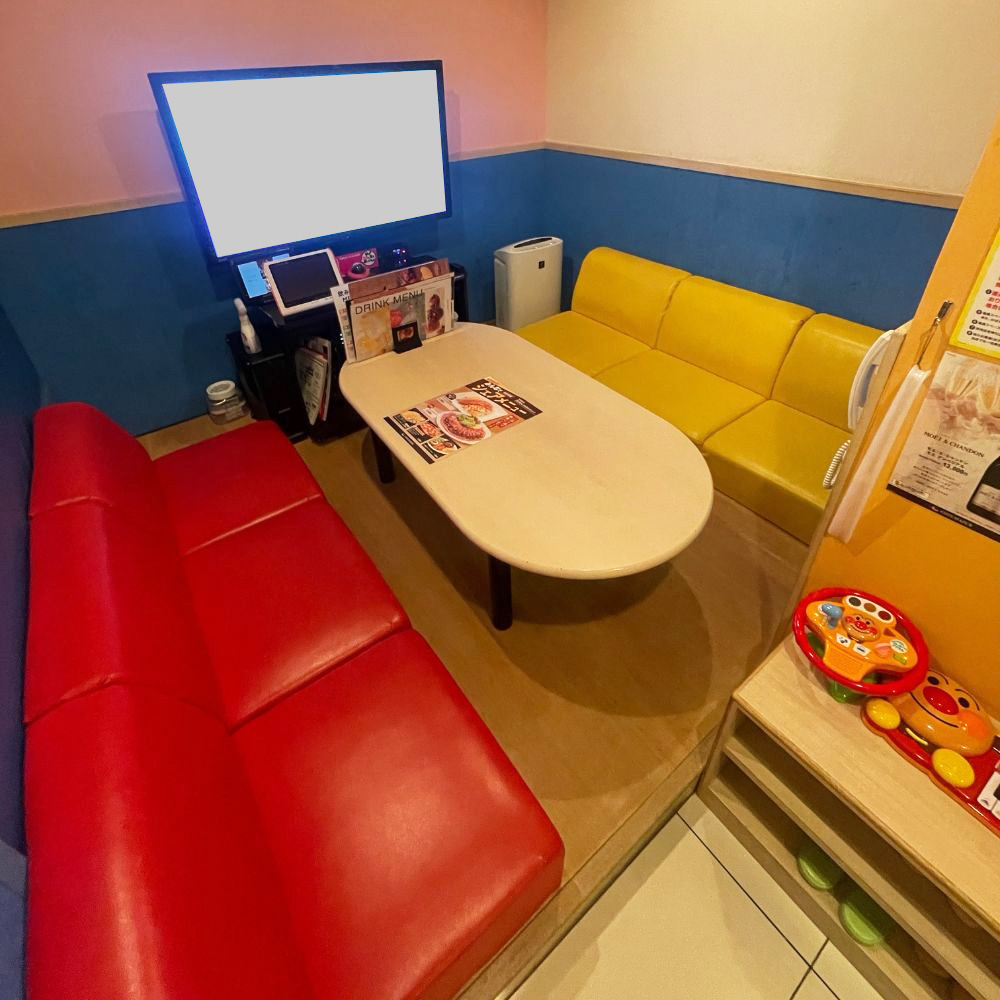 ●カラオケ コート・ダジュール京急川崎駅前店　ファミリールーム