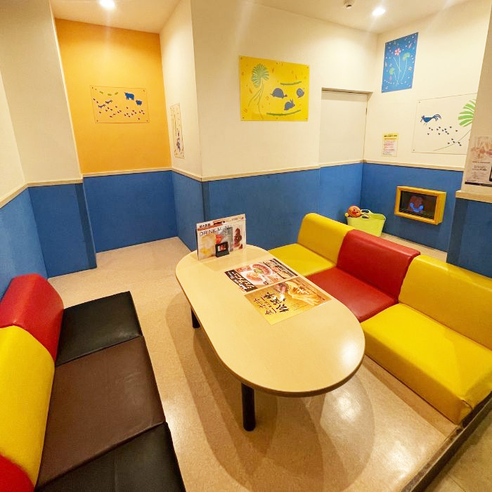 カラオケ コート・ダジュール港南台店　ファミリールーム