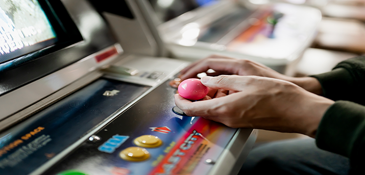 AS_553705069_レトロゲームW715.png